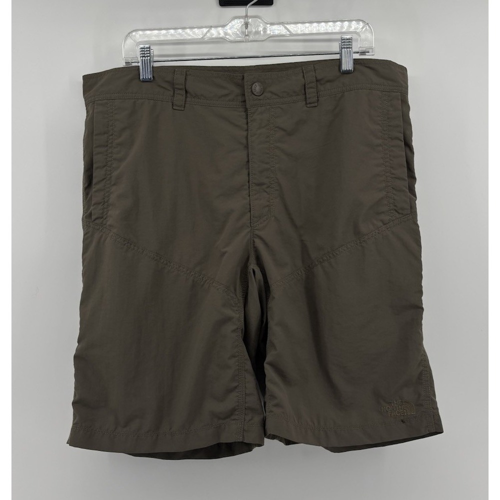 The North Face Paramount Active Shorts Mens 38 Green Khaki Hiking Outdoor Casual